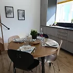 Au Coin Du Bois Hébergement de vacances *