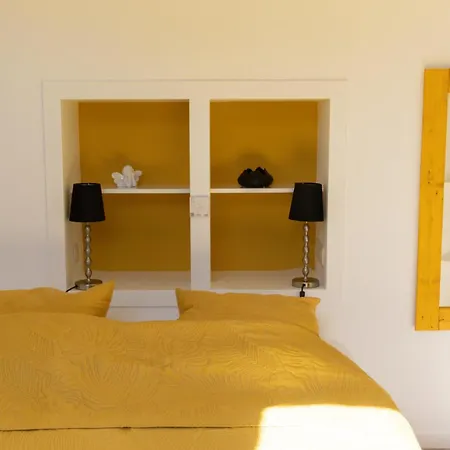 Au Coin Du Bois Holiday home Manhay