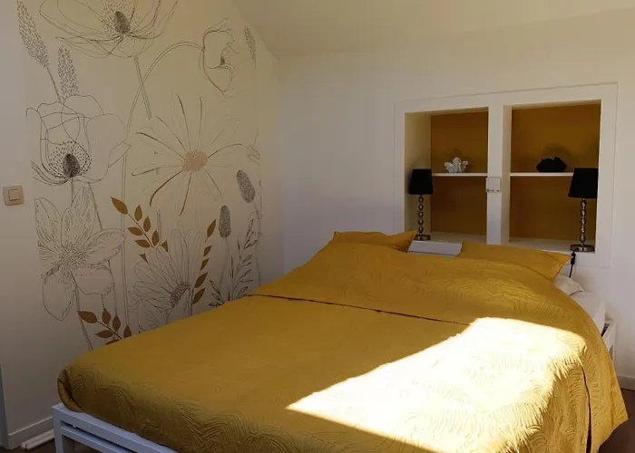 Au Coin Du Bois Holiday home *